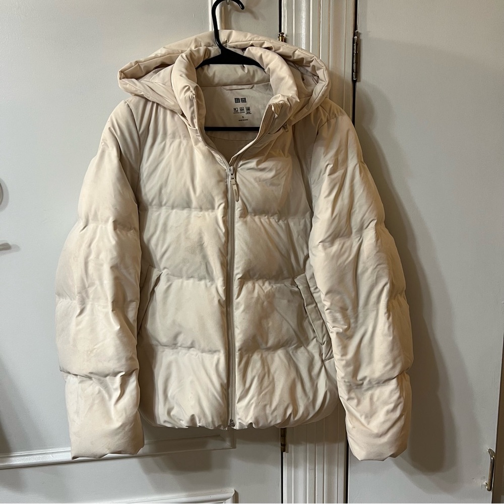 UNIQLO Down Puffer Jacket Off White